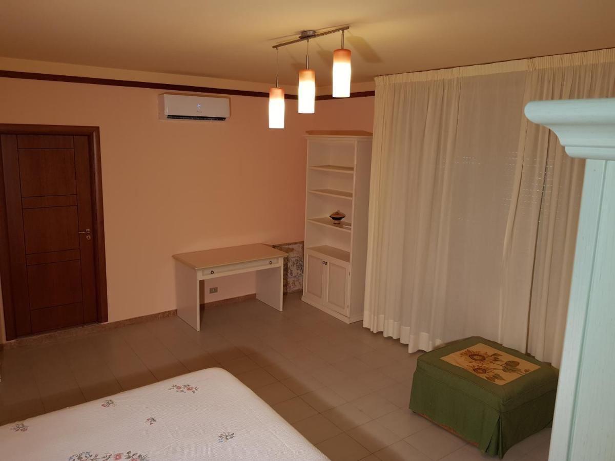 Stylish Apt Terina - Le Lincelle, Lamezia - Bright, Spacious, Elegant And With Terrace ซานเตอูเฟเมีย ลาเมเซีย ภายนอก รูปภาพ