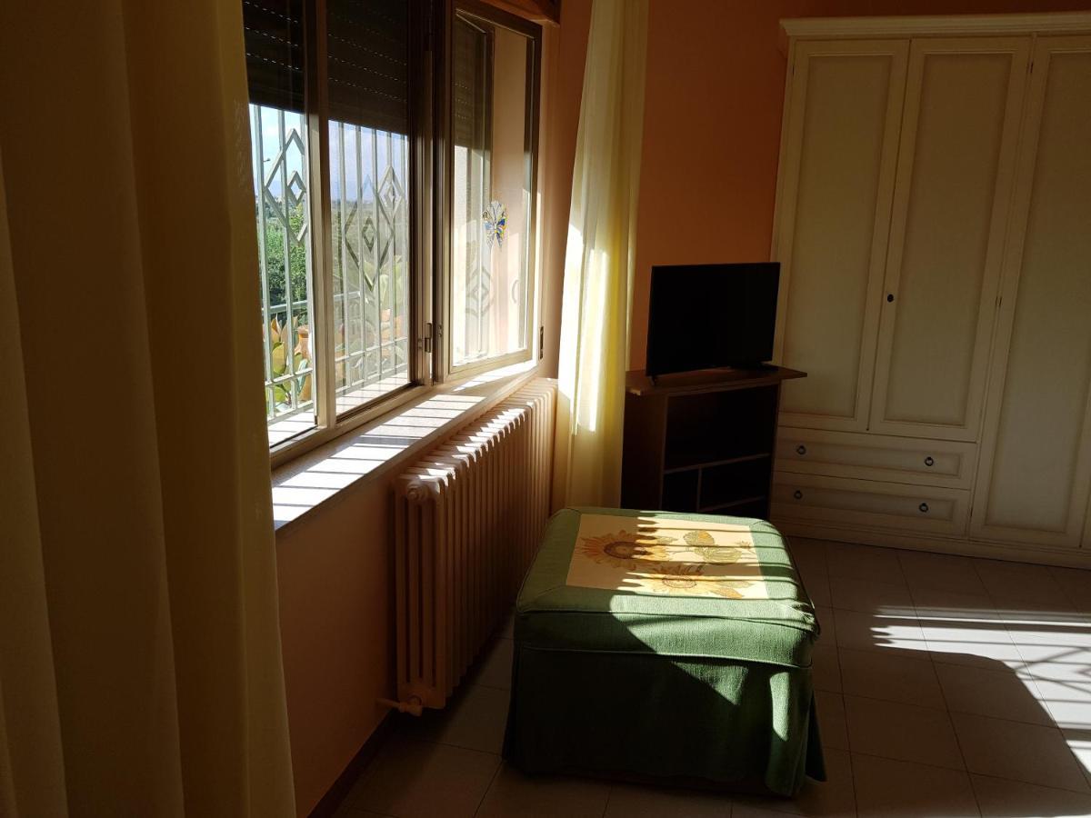 Stylish Apt Terina - Le Lincelle, Lamezia - Bright, Spacious, Elegant And With Terrace ซานเตอูเฟเมีย ลาเมเซีย ภายนอก รูปภาพ